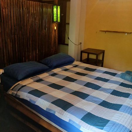 Happy Days Guest House Ko Kut Exterior photo